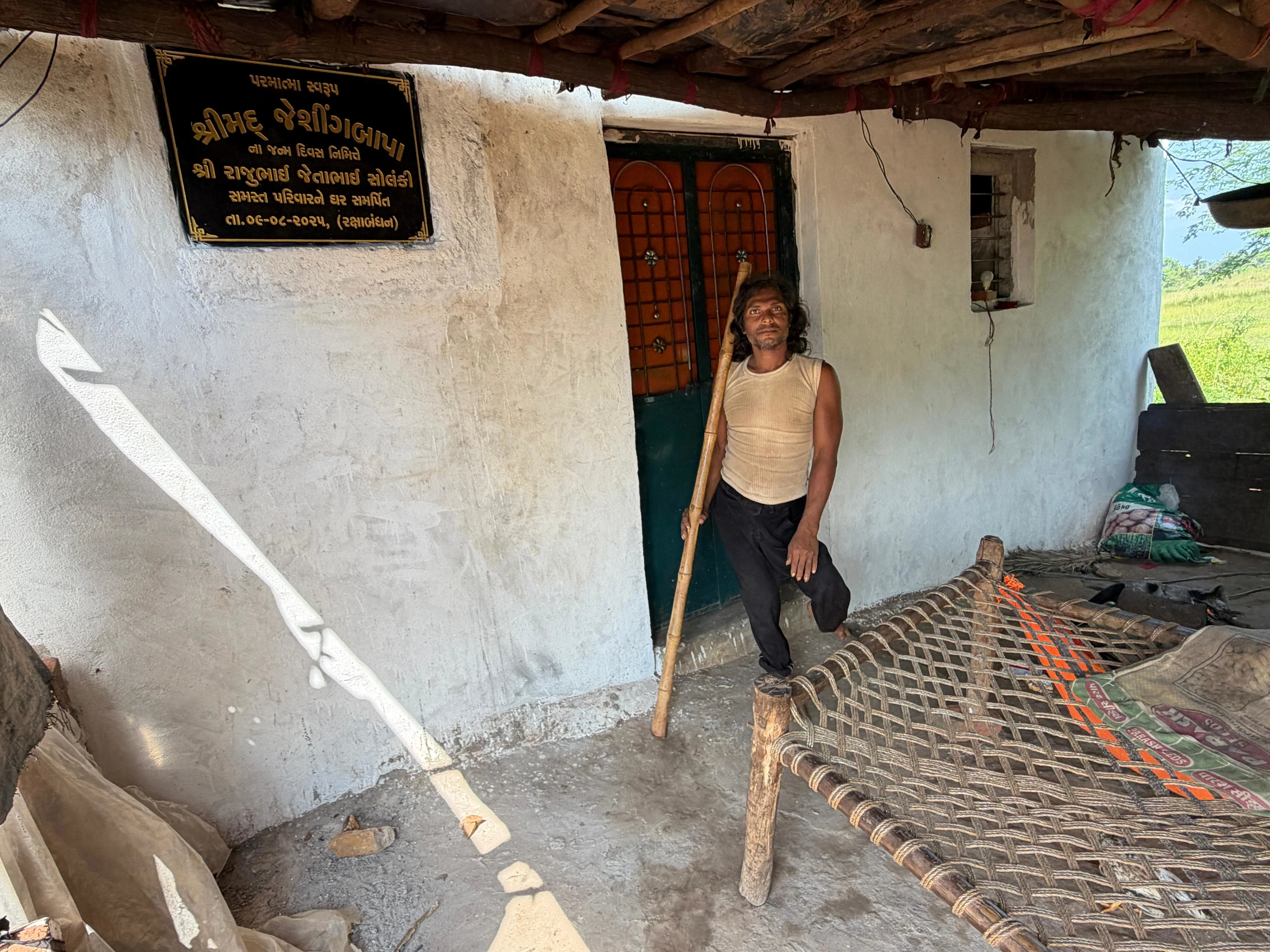 New Homes for the Homeless people by Shrimad Jeshingbapa Seva Team